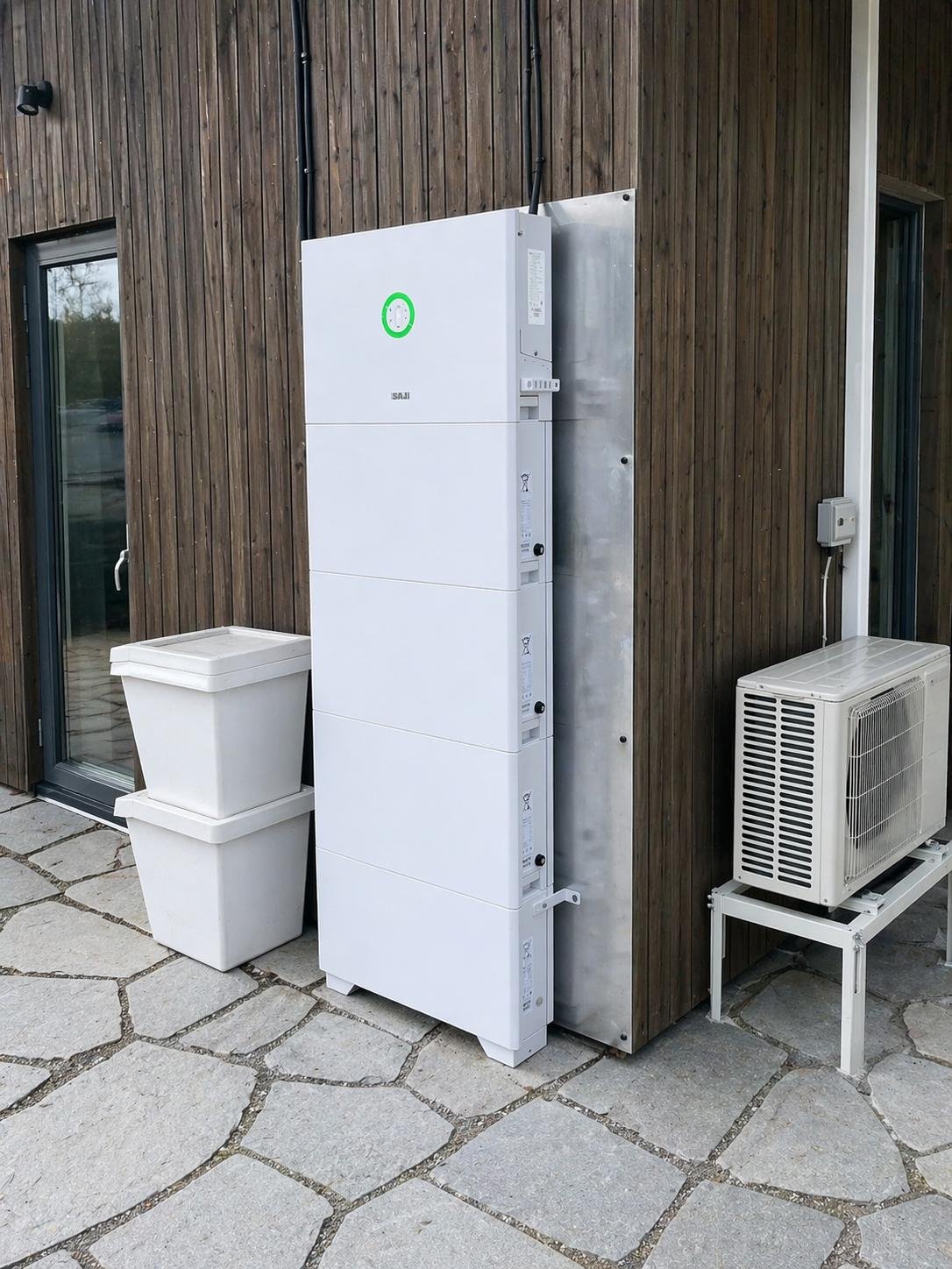 SAJ-batteri monterat utomhus